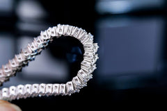 Double-Row Chevron V-Shape Moissanite Tennis - product view 5